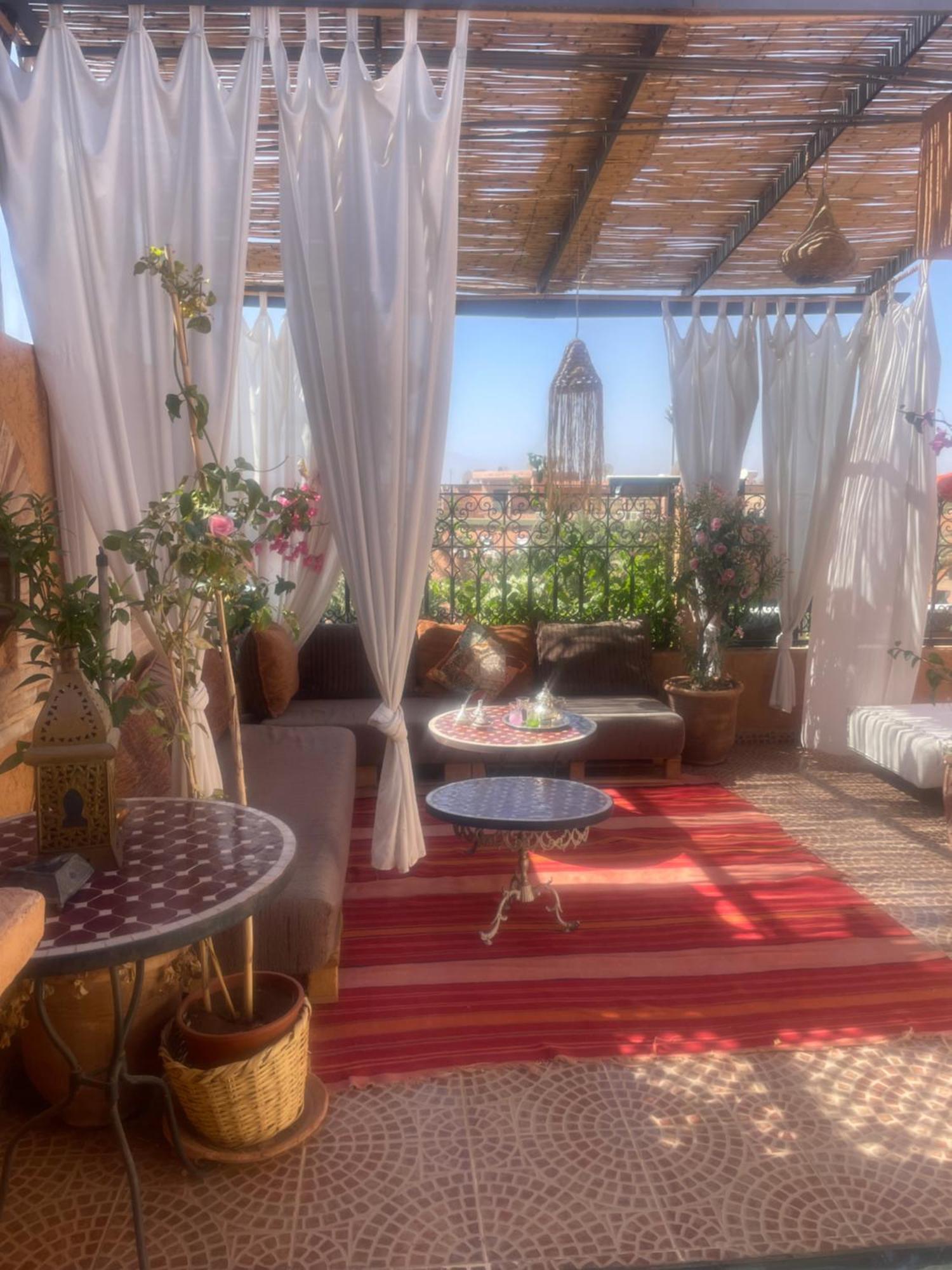 Riad Palmier Fleuri Marrakesh Exterior photo